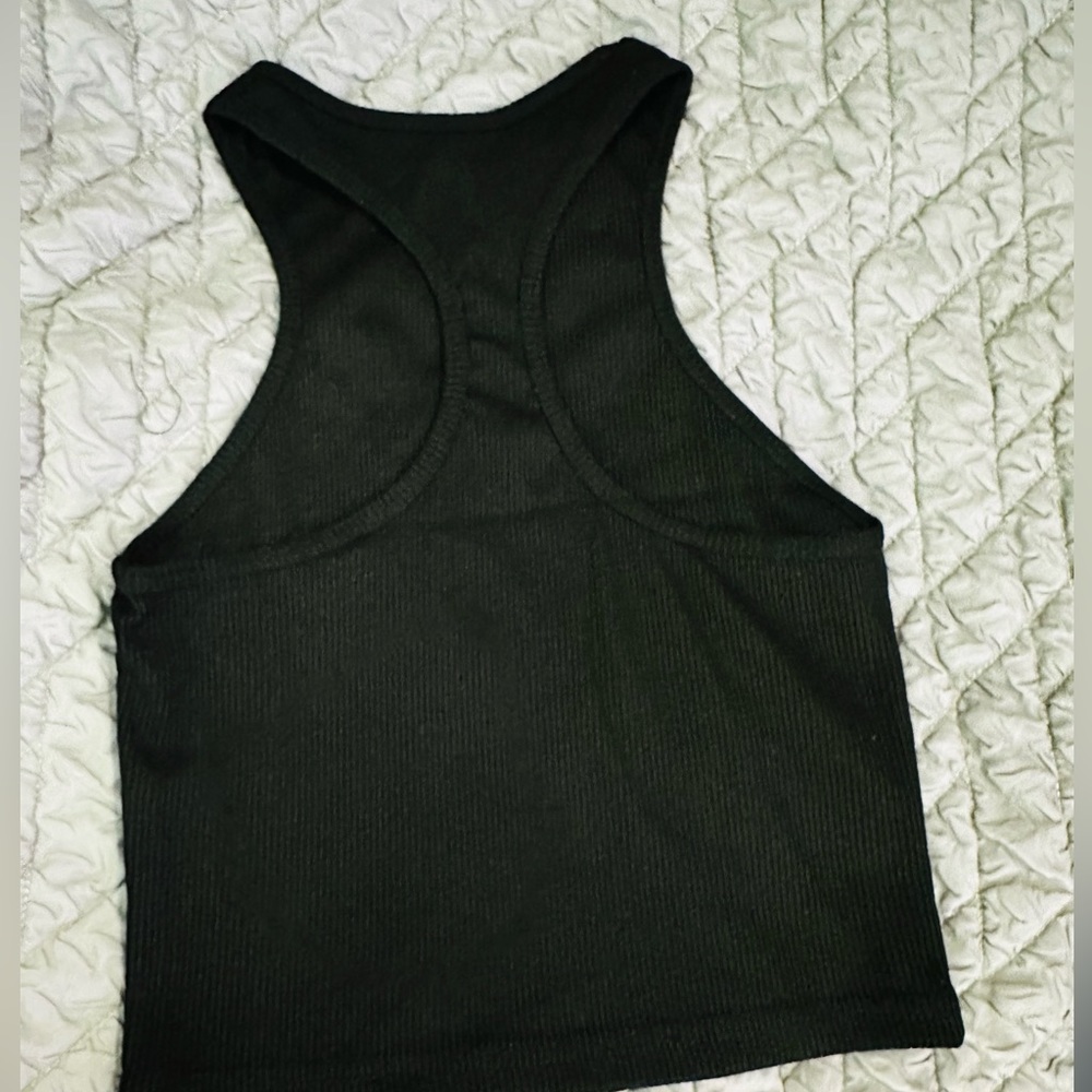 NWT RACERBACK STYLISH TANK TOP! - Picture 6 of 7